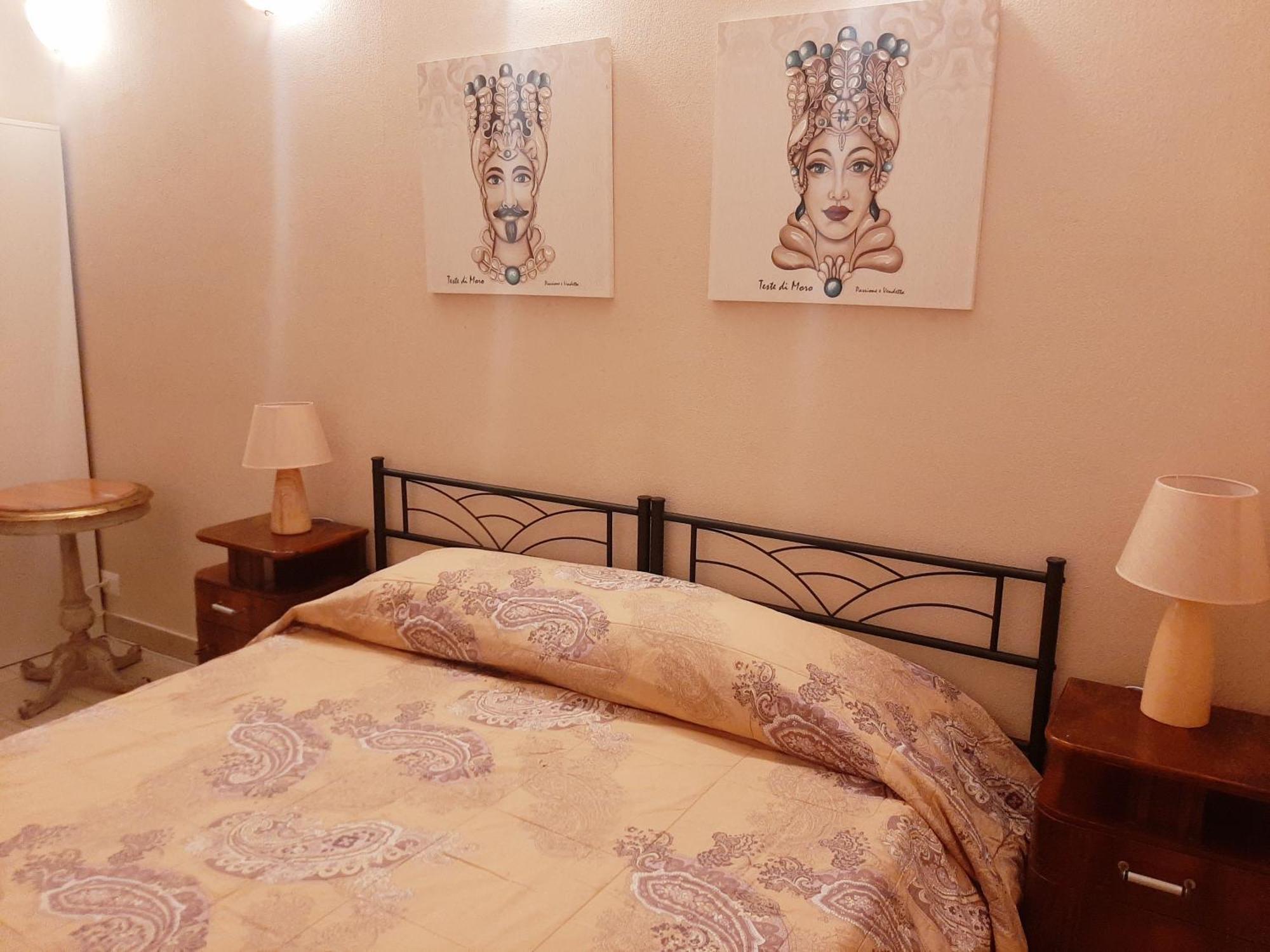 San Nicolo House Panzió Aci Catena Kültér fotó