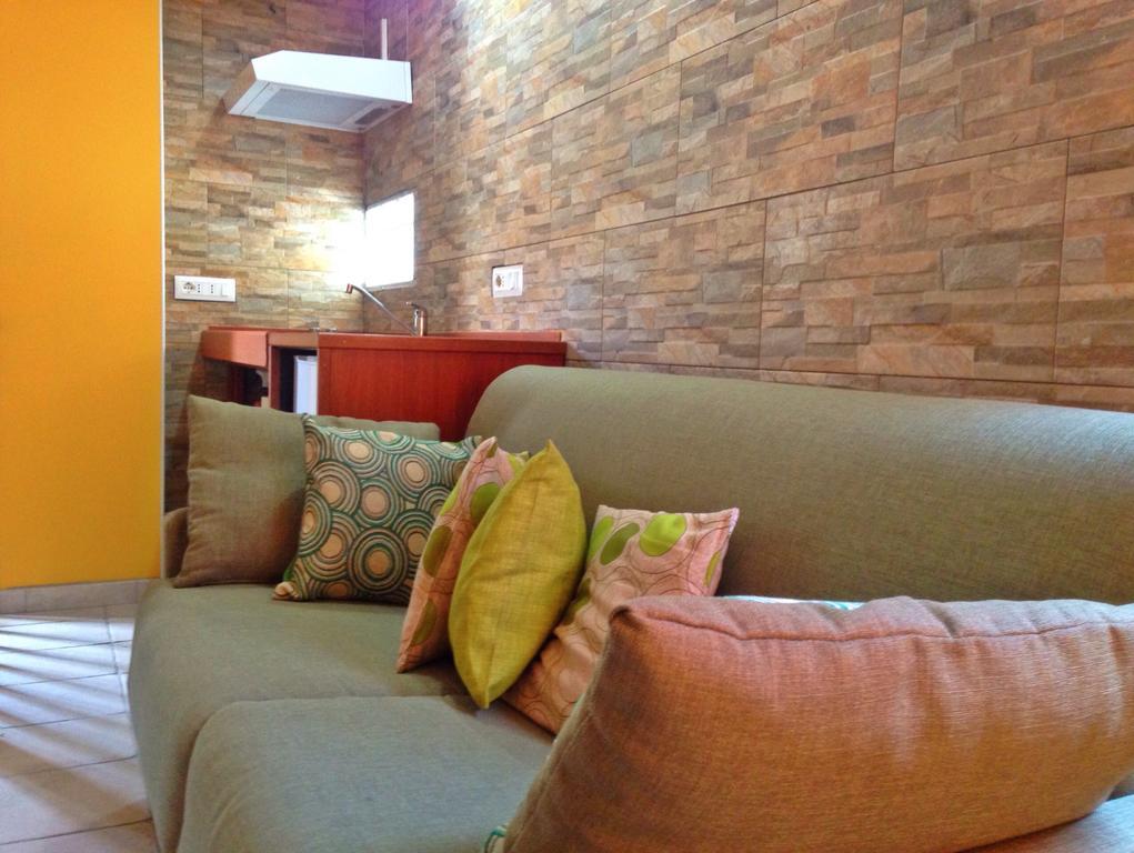 San Nicolo House Panzió Aci Catena Kültér fotó