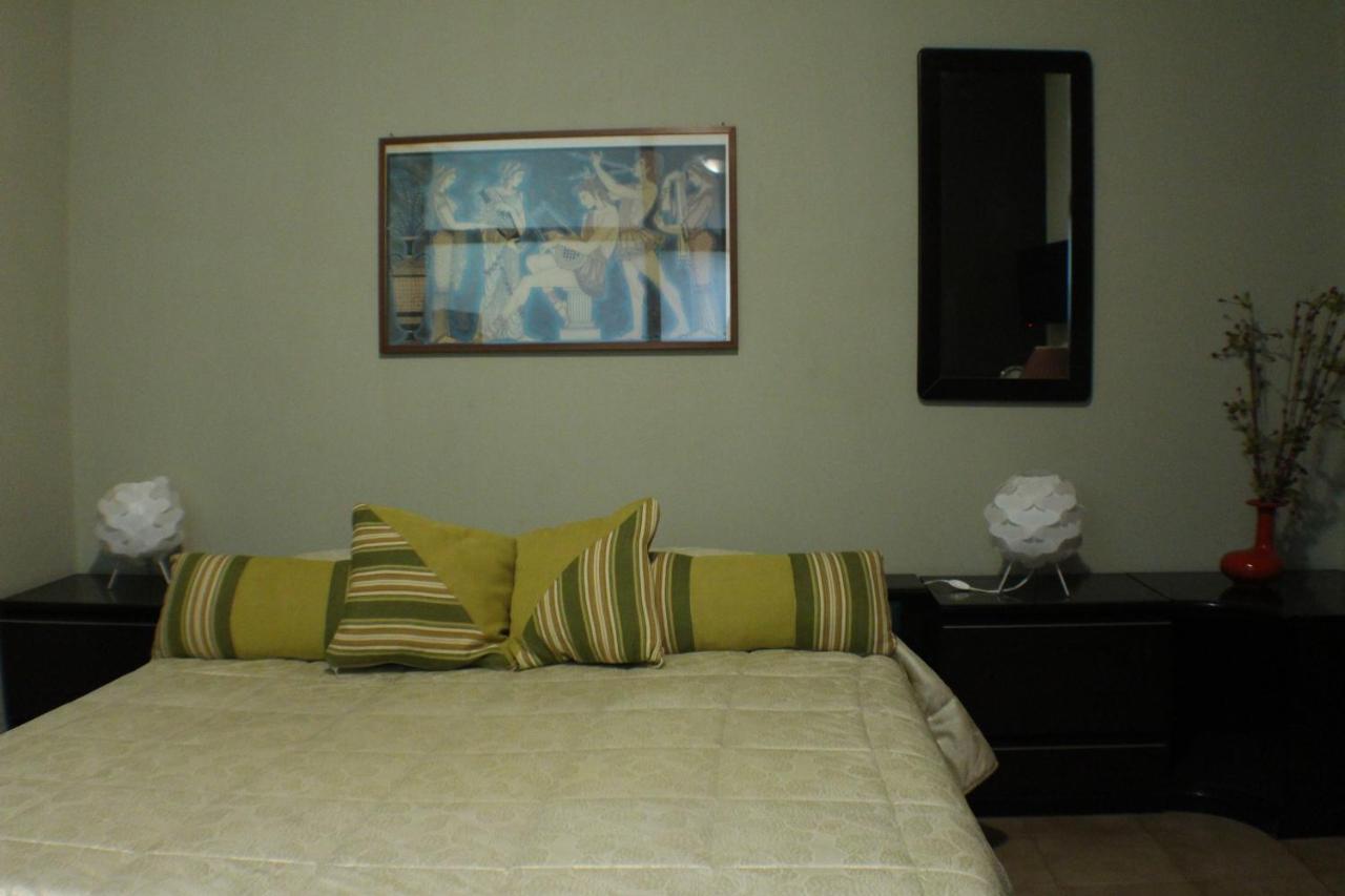 San Nicolo House Panzió Aci Catena Kültér fotó