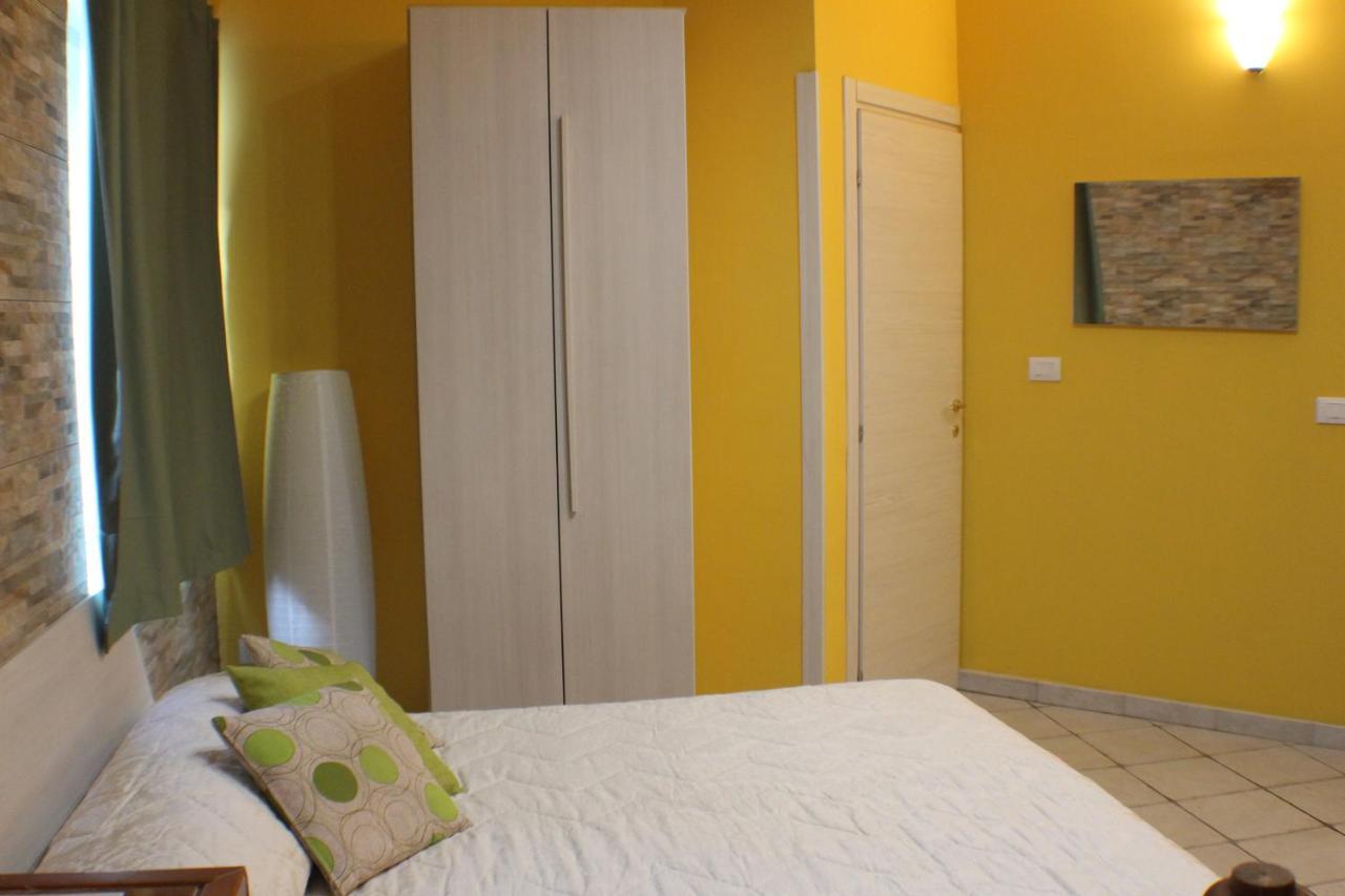 San Nicolo House Panzió Aci Catena Kültér fotó